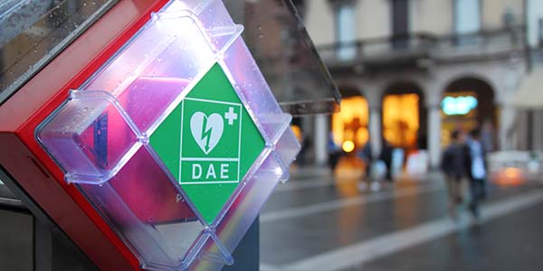../IMAGENES/Dfibrillateur portable